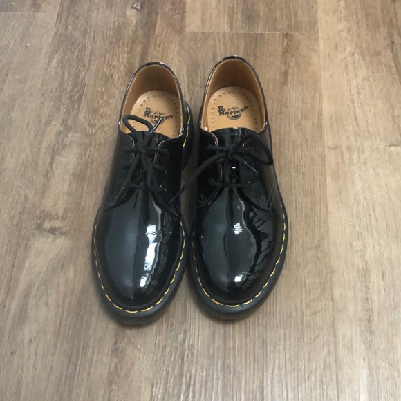Dr. Martens Shoes - Dr. Martens 1461 Women’s Patent Leather Oxford Shoes Size:8